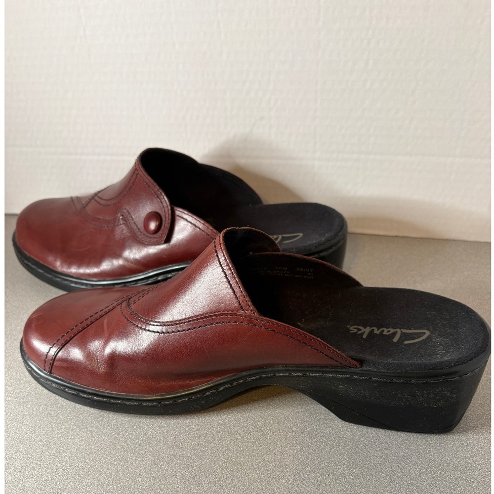 Clarks Brown Leather Clogs/Mules - Picture 11 of 11